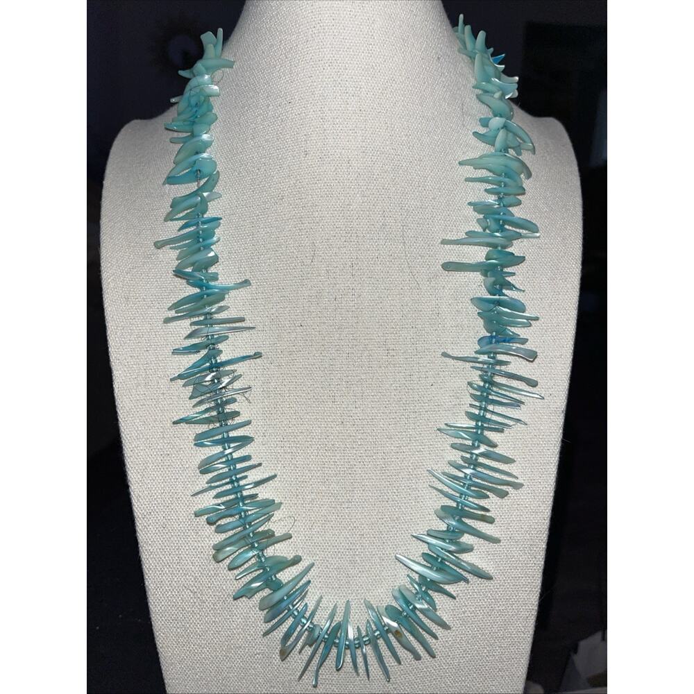 Vintage Blue Puka Sea Shell Small Chips and Spiked Necklace 26” (B2)
